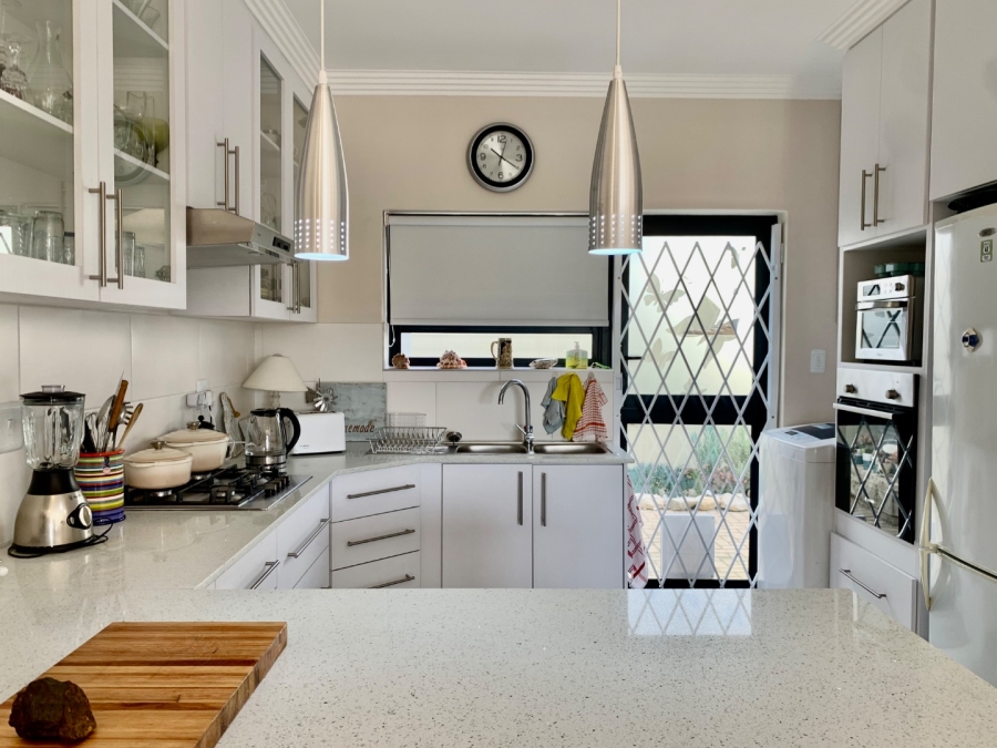 3 Bedroom Property for Sale in Hartenbos Rural Western Cape